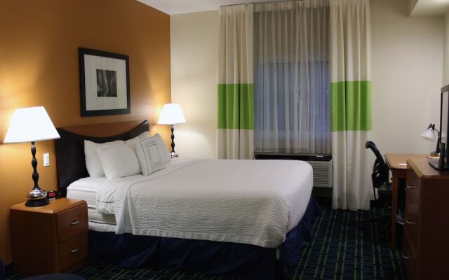 Fairfield Inn & Suites by Marriott San Francisco San Carlos