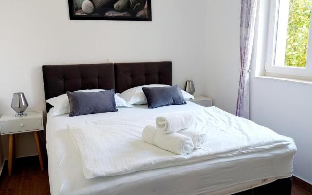 Apartments Nika