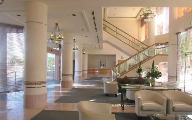 Gold Tower Apartment