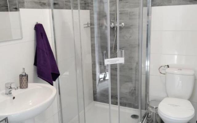 Hostel Adabet