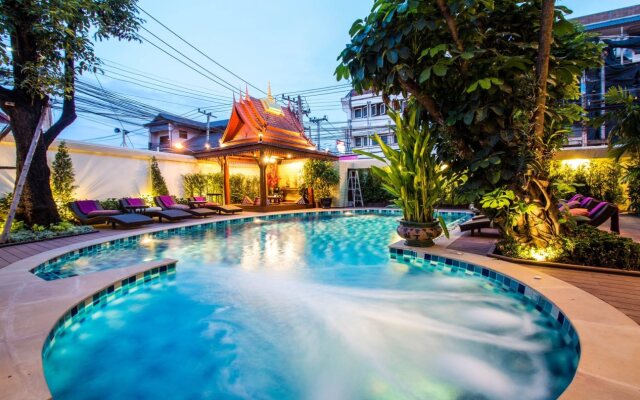 Sunday Villa Sirilanna Hotel