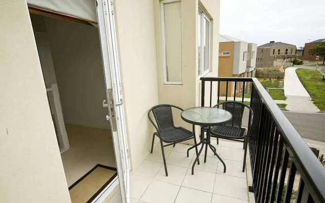 Serviced Houses Gowanbrae