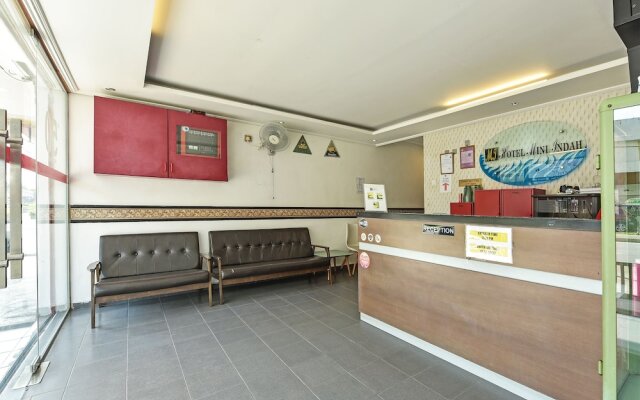 OYO 90727 Hotel Mini Indah