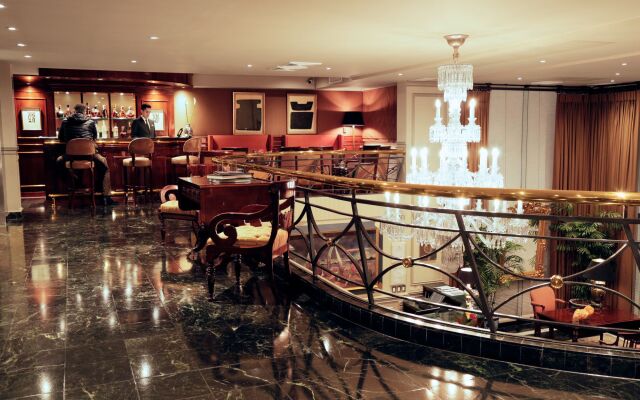 Royal Park Hotel