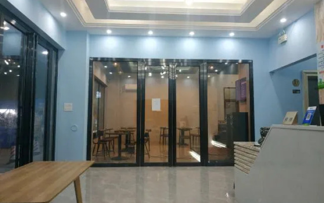 Huidong Shuangyuewan Summer Cold Wind Inn