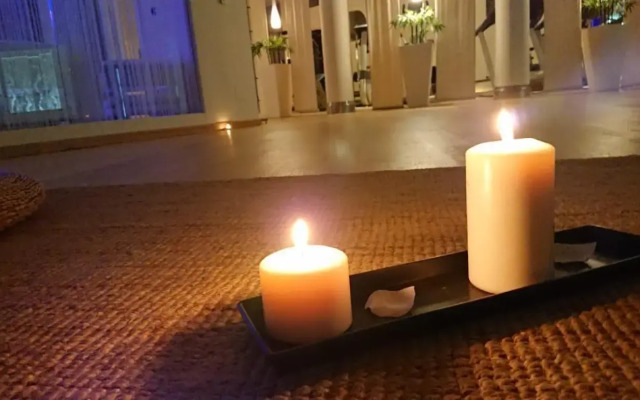 Sunshine Hotel & Spa