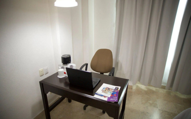 Days Inn by Wyndham Tuxtepec