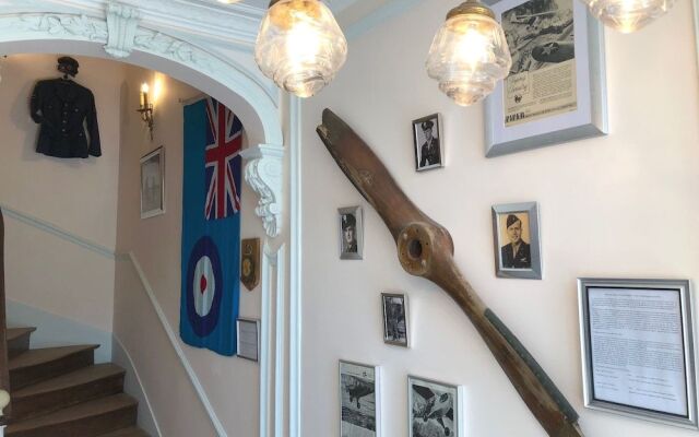 DDAY Aviators Le Manoir