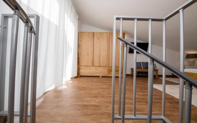 Palit 497/D, Apartment F