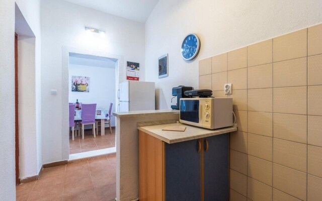 Nice Home in Pula With Wifi and 1 Bedrooms