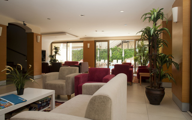 Ecem Hotel