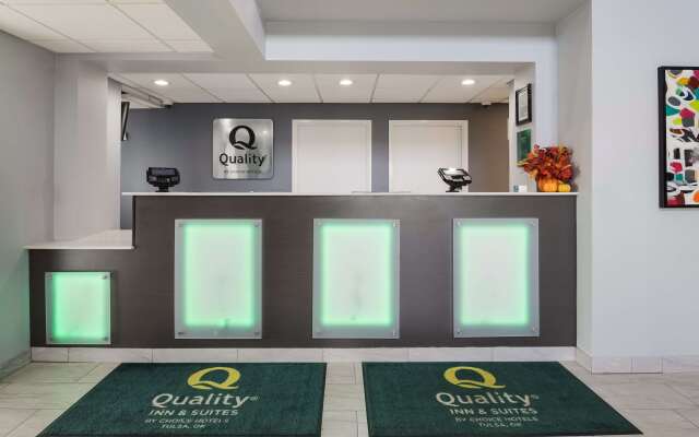 Quality Suites I-44