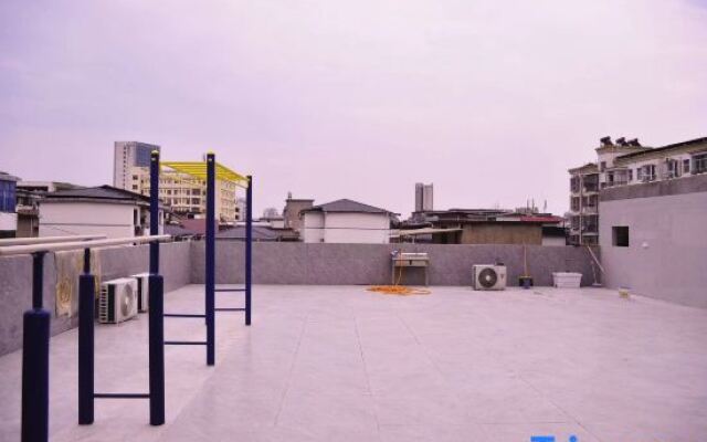 Yanshan Yurui Holiday Business Hotel