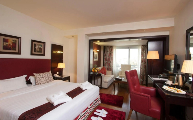 Golden Park Hotel