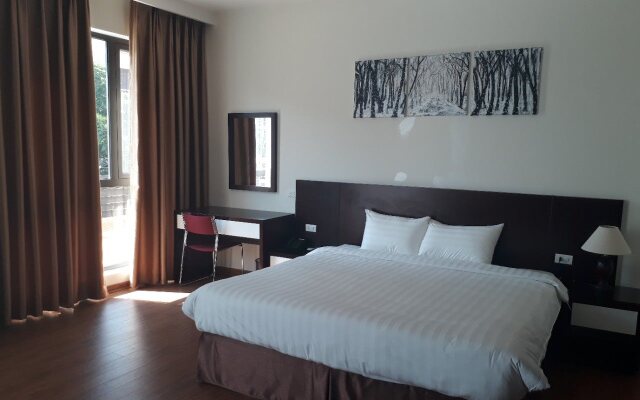 Indochina Legend Hotel