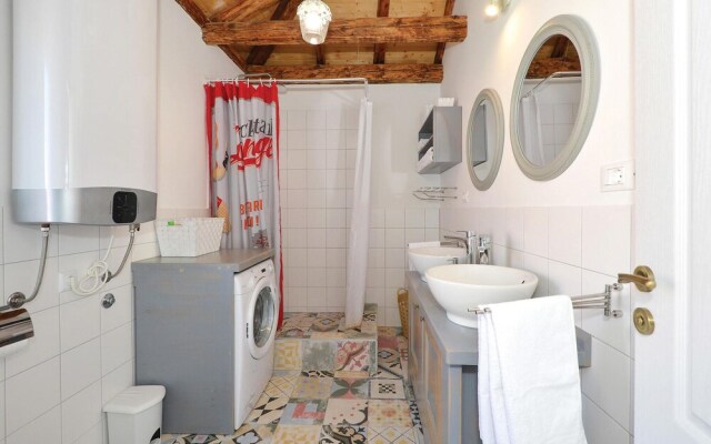 Beautiful Home in Zedno With Wifi and 4 Bedrooms