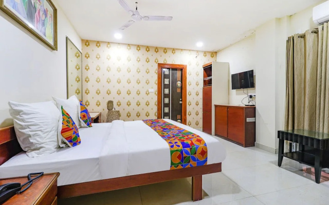Fabhotel J Sons