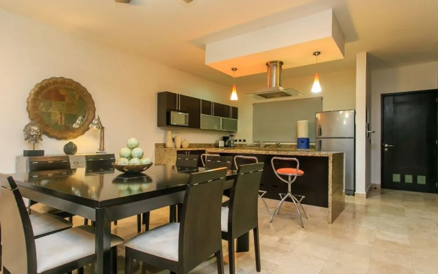 Mamitas 1102 2 Bedrooms and Terrace by RedAwning