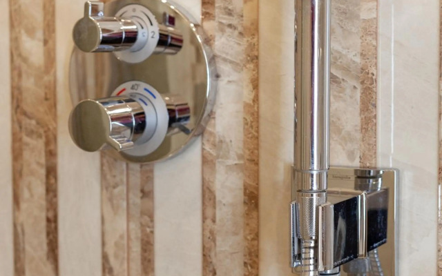 Regrand apartment on Kulisha 47a