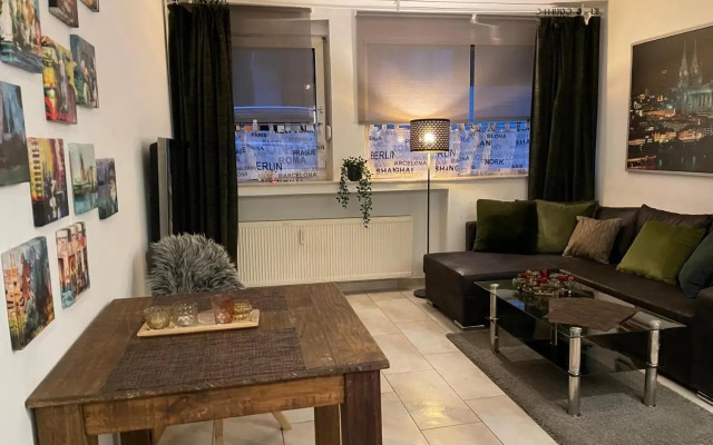 Koln Apartment I
