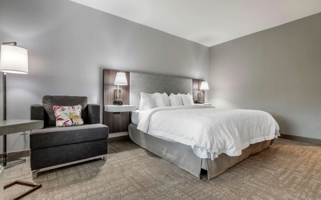 Hampton Inn Camden