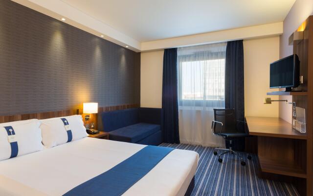 Holiday Inn Express Harlow by IHG