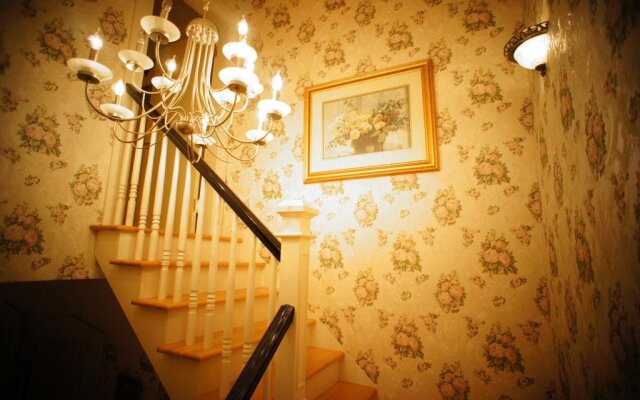Inn on Frederick