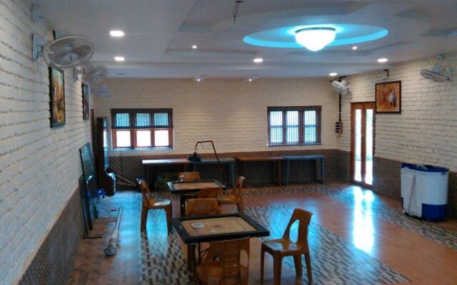 Aanandi Farm and Resort