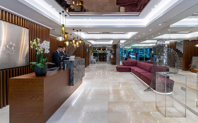 Polis Grand Hotel