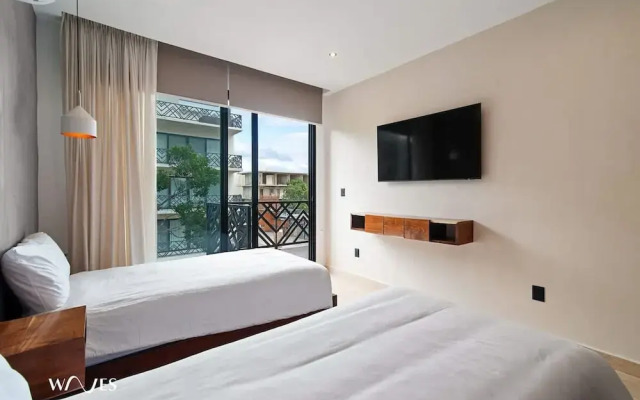 2 BR Apartment With Spacious Loft Close From Beach Zone
