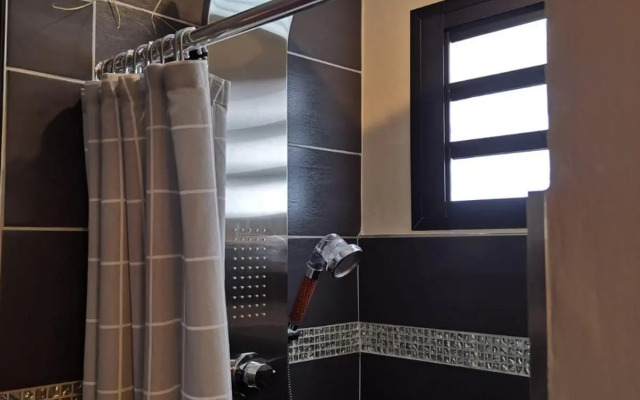 Hostal 170 Room 14 Service Appartement