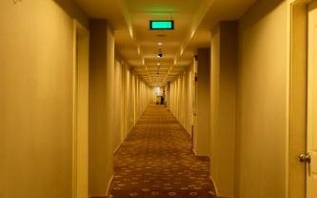 Home Inn Jintang Road