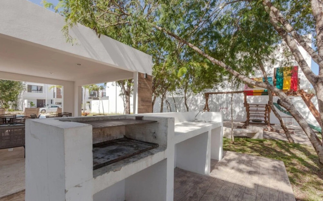 Pu-kka House By Perlitas Home