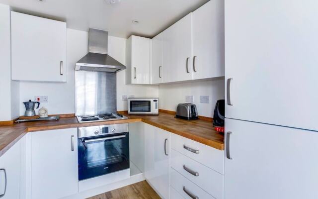 East London Rooftop Dream for 4