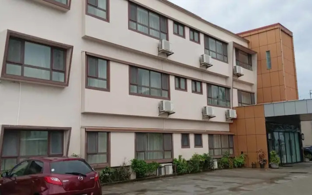 Tauese Seaview Hotel