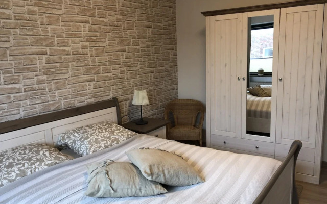 Completely Renovated 1-room Apartment in the City Center