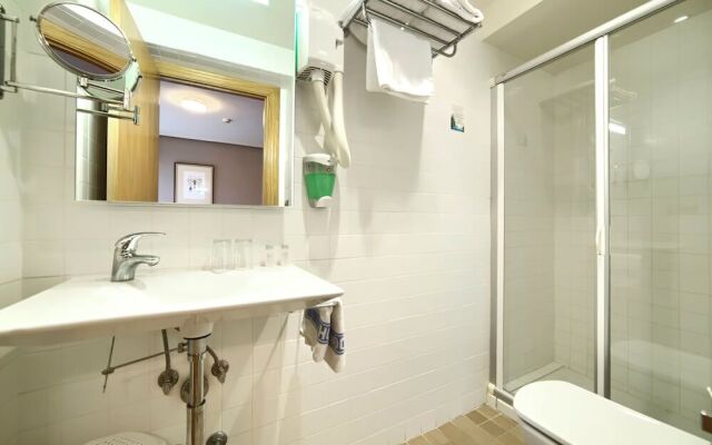 Hostal Izar-Ondo
