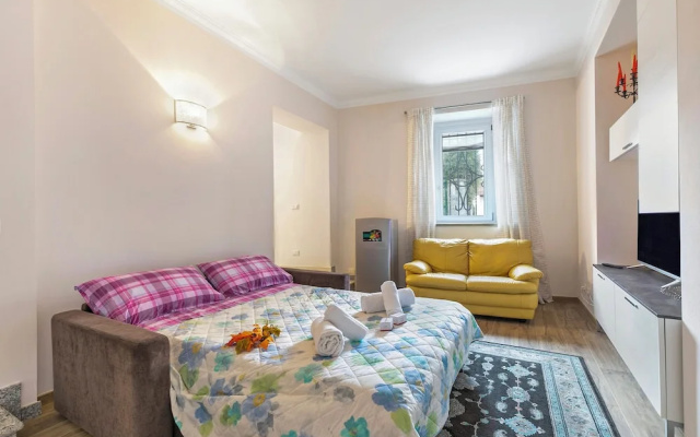 Little Mermaid of Stresa Pet Friendly