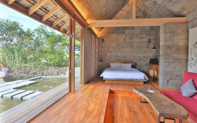 Kawasemi no su – Guest Rooms – Nago