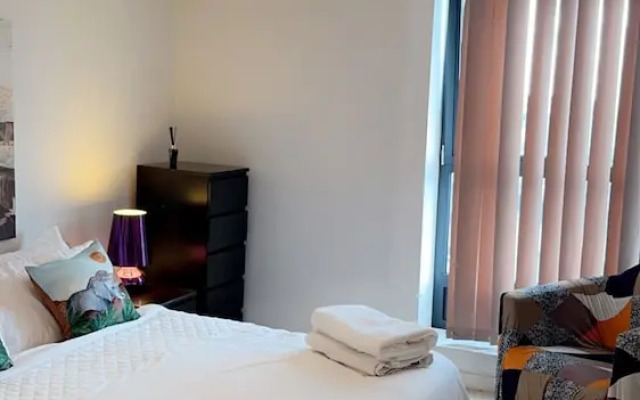 Comfycozy Luxury Apartment Canning Town