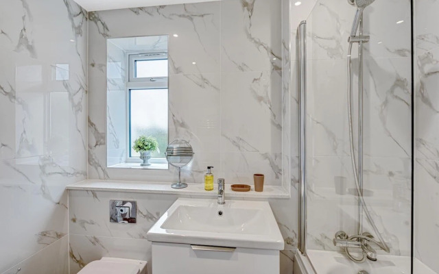 St Martins House Luxury Apts. Ruislip