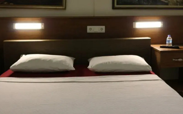 Sekercigiller Konuk Evi