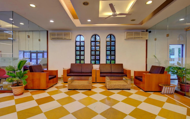 Khanvel Resort