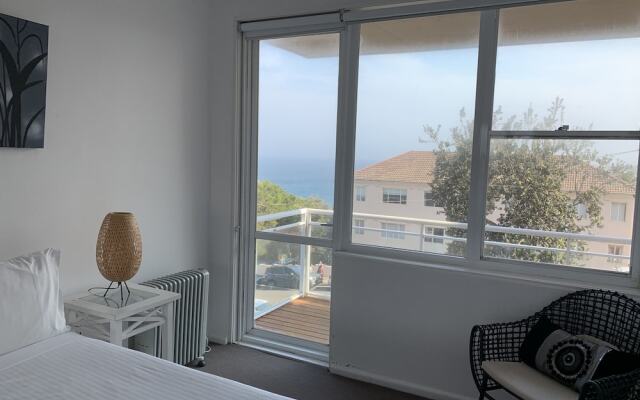 Bondi 2 Bedroom - Bondi and Tamarama Views