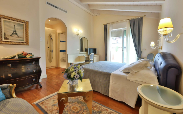 Hotel Globus, Sure Hotel Collection by Best Western