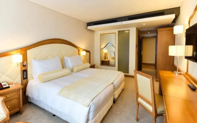 Hotel 2 Fevrier, Lome