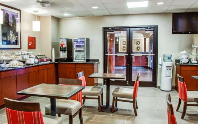 Comfort Suites Lombard - Addison
