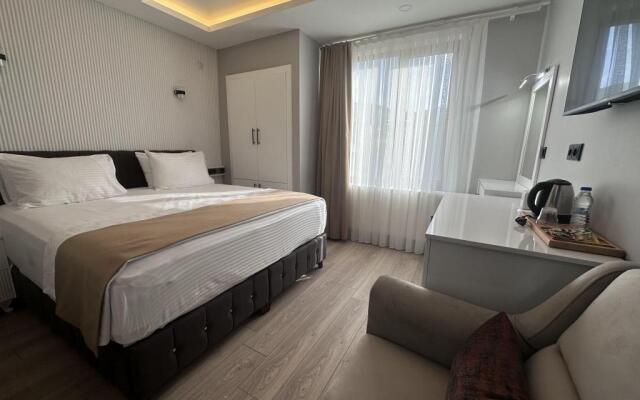 Beyaz Köşk Hotel & Cafe