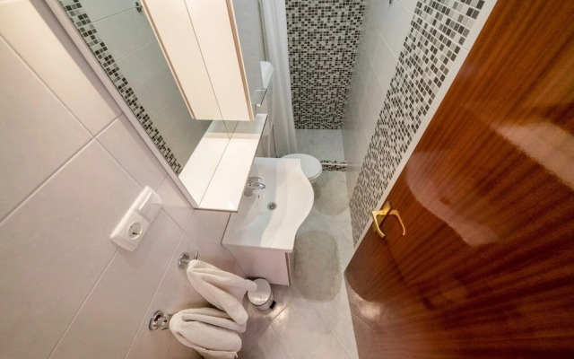 Mar- 150 m From sea - A4