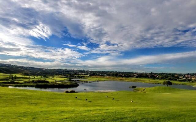 Lovely 1 Bedroom Unit in an Amazing Golf Estate